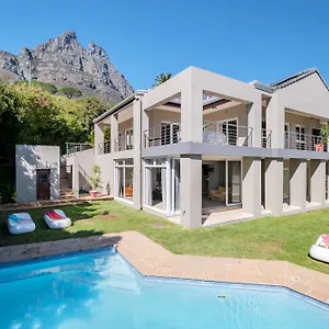 https://100-geneva-drive.hotels-capetown.com